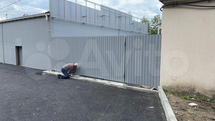 Сдам торговое помещение, 300 м²