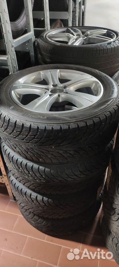 Колёса в сборе Б/У 225/55 R17 Nokian hkpl R2
