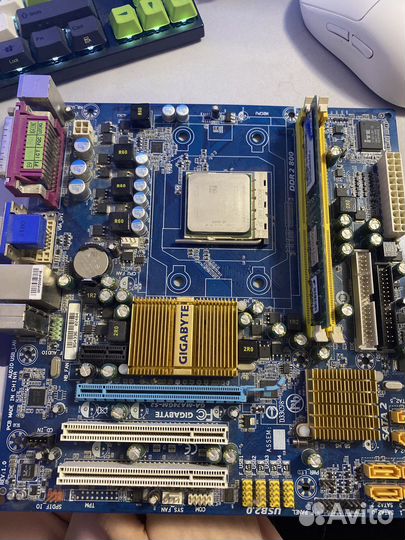 Комплект Gigabyte GA-MA74GM-S2 Athlon 64 x2 ddr2