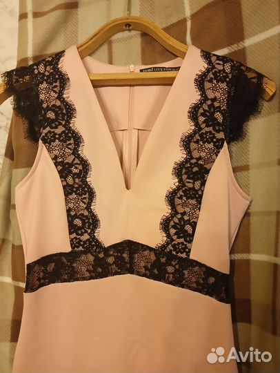 Вечернее платье 44-46 розовое кружево черное