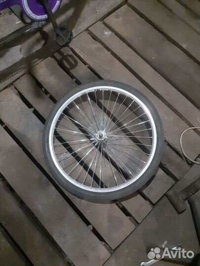 Колесо переднее,24