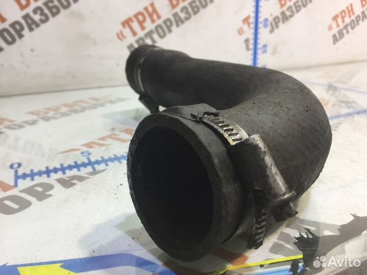 Рено Кангу Патрубок интеркулера