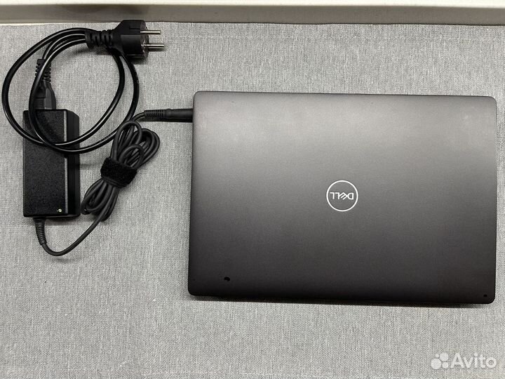 Ноутбук dell 5300 Core-i5 (1.6-4.1 ггц)