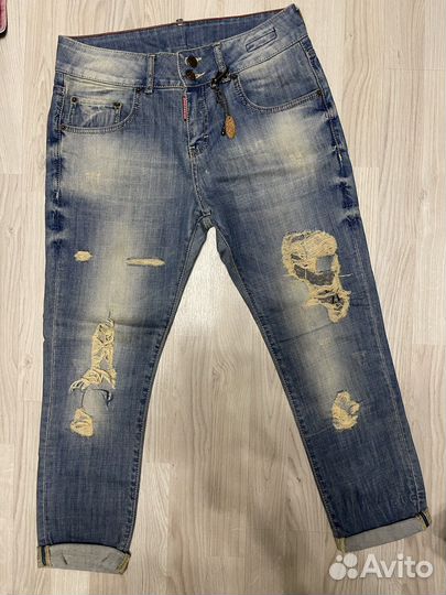 Джинсы б/у Dsquared 28 размер