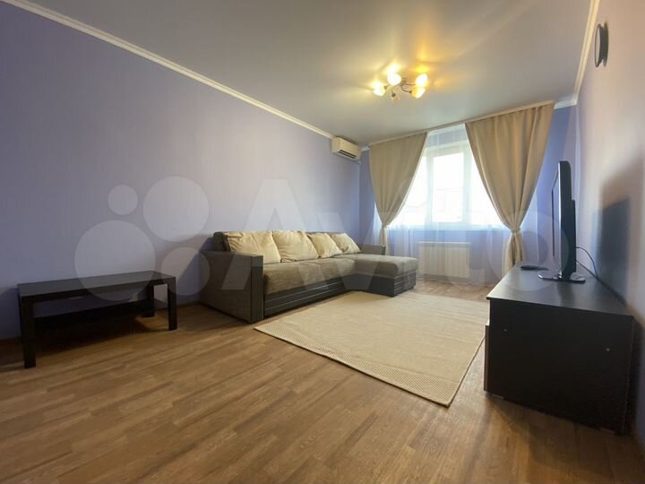 2-к. квартира, 55 м², 9/9 эт.