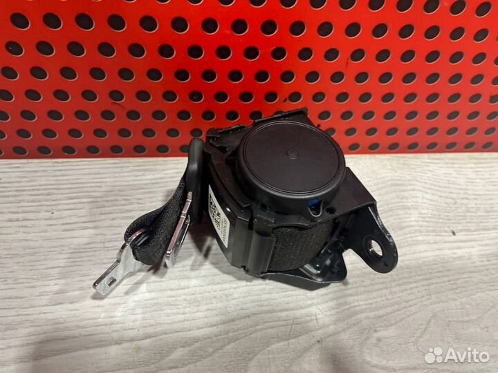 Ремень безопасности задний Bmw 5 G30 2018