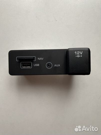 Разьем USB-AUX Land Rover FK7219C166BC