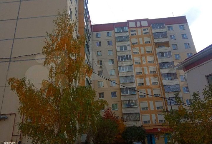 2-к. квартира, 52 м², 5/10 эт.