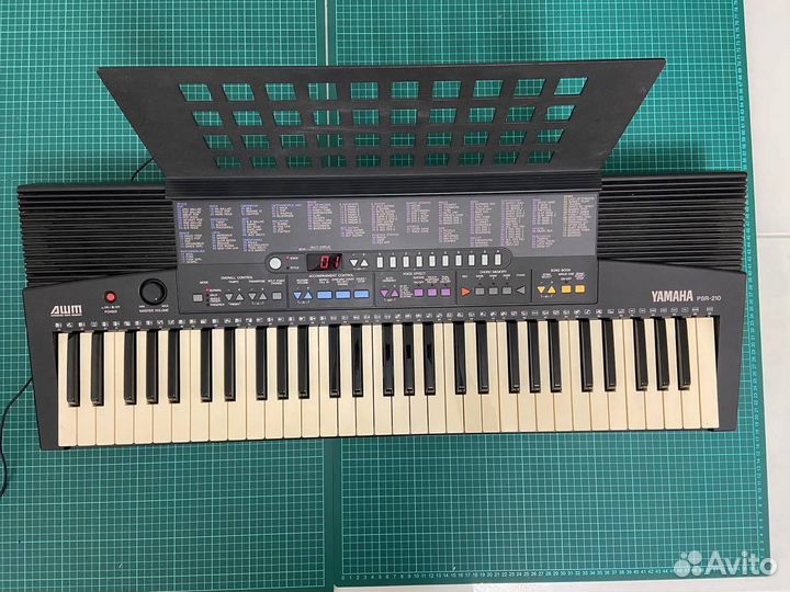 Синтезатор Yamaha PSR-210