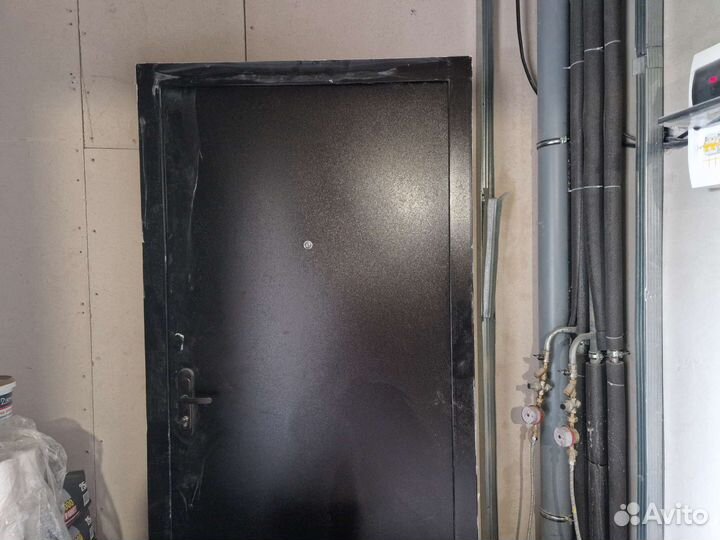 Дверь входная железная бу