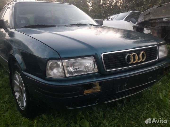 Бампер передний Audi 80b4