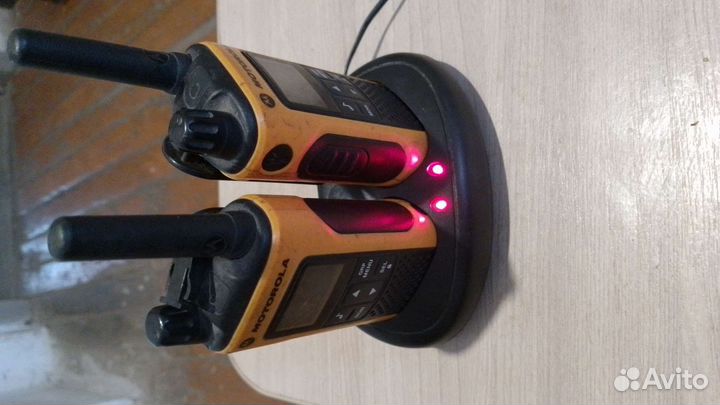Рация motorola t80