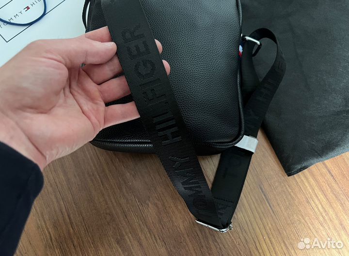 Сумка мужская tommy hilfiger