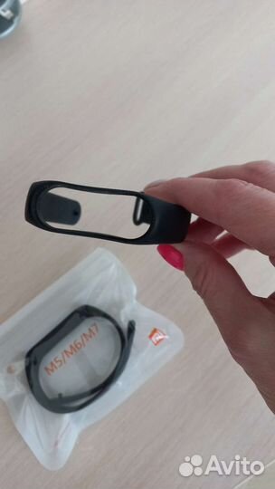 Браслет xiaomi mi band 5 и 6 + заряд. устройство