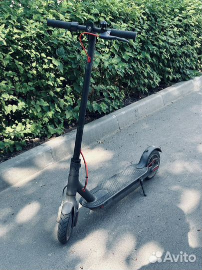 Электросамокат Xiaomi mijia m365 Pro