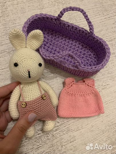 Зайка вязаный ручная работа