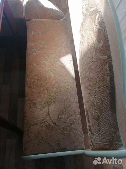 Мягкий уголок для кухни