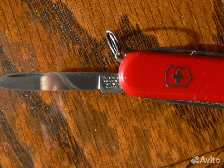 Брелок Victorinox Швейцария