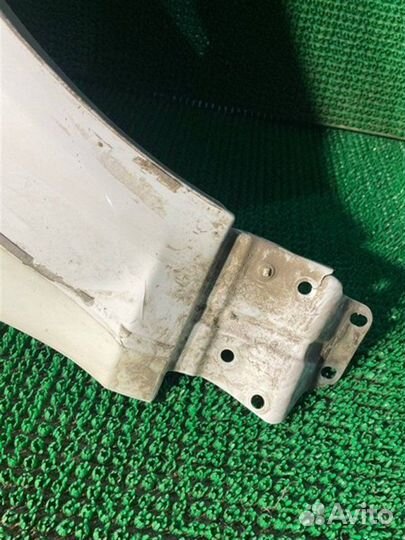 Крыло переднее правое Audi Q7 4LB 2006-2009