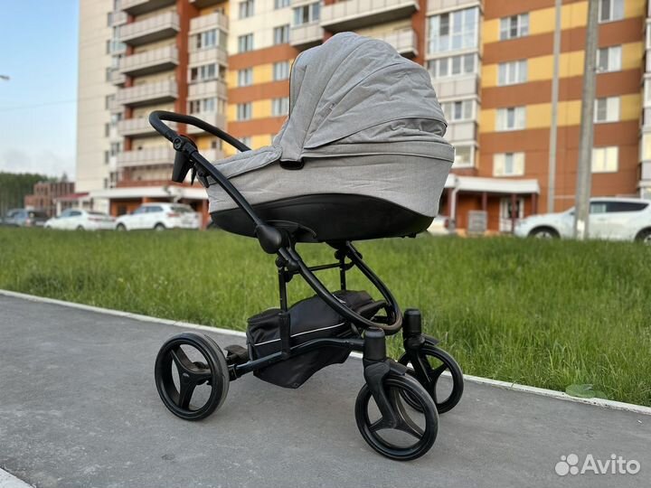 Коляска 2 в 1 bebetto tito