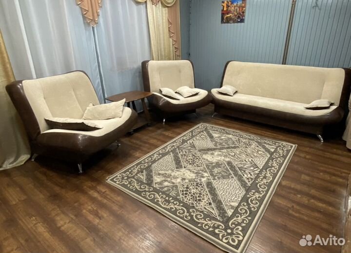 Диван и 2 кресла б/у