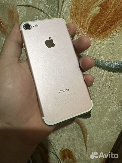 iPhone 7, 128 ГБ