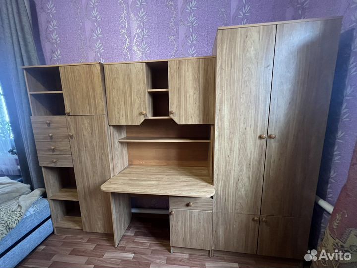 Стенка в детскую