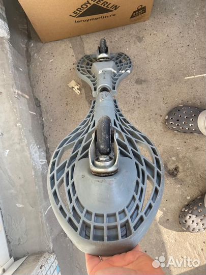 Роллерсёрф - двух колесный скейтборд