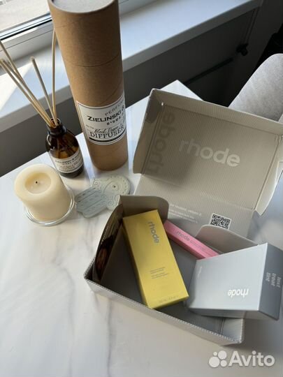Rhode lip case