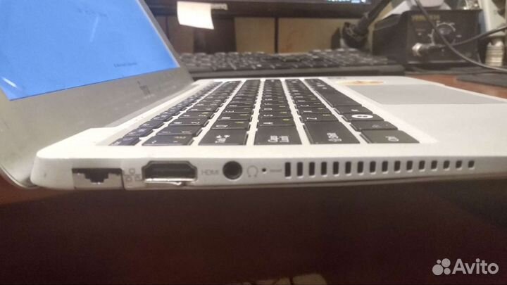 IRU нетбук / ноутбук