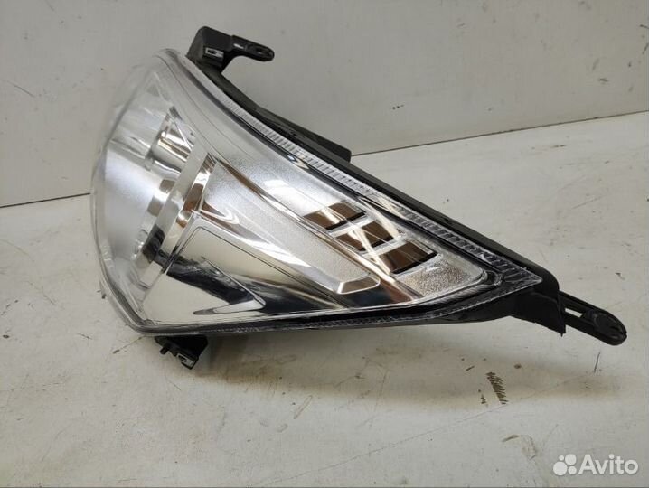Фара левая Chevrolet Cobalt T250 2011-2015