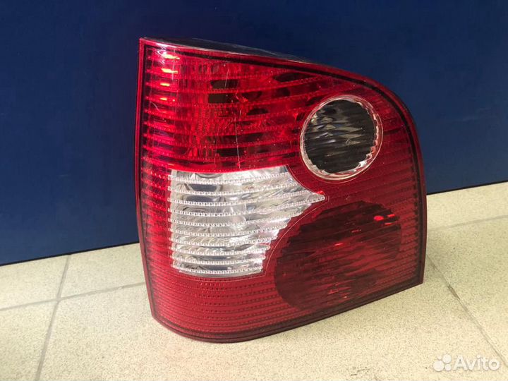 Фонарь левая задняя volkswagen polo