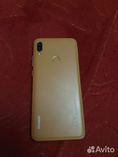 HUAWEI Y6 (2019), 2/32 ГБ