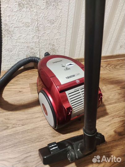 Пылесос Samsung 1800w
