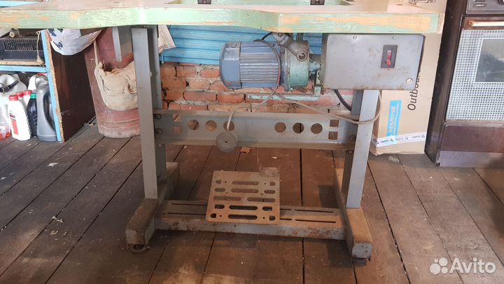 Стол промышленный с электроприводом