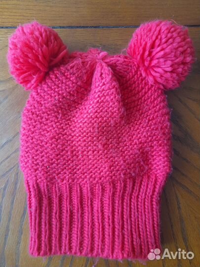 Продам новую детскую шапку для девочки