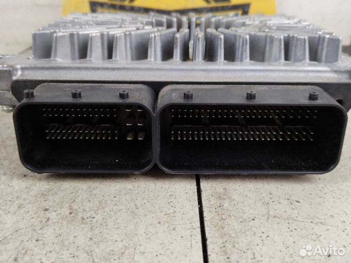 Блок управления двигателем Volvo C70 2.4 B5244S4