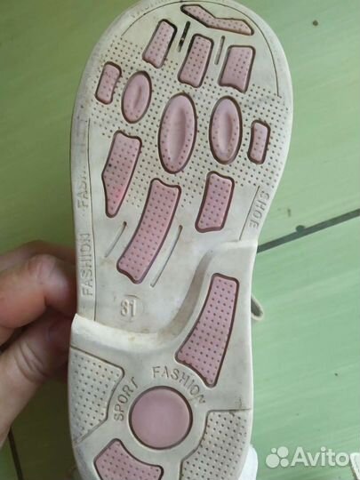 Босоножки для девочки 31