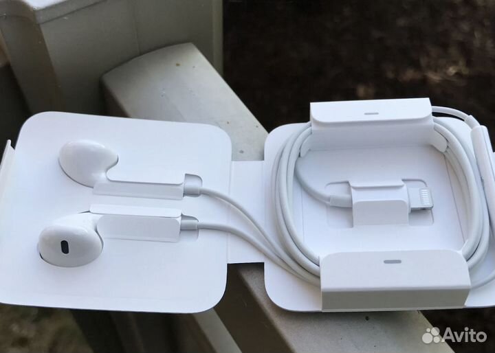 Наушники apple earpods lightning (без коробки)