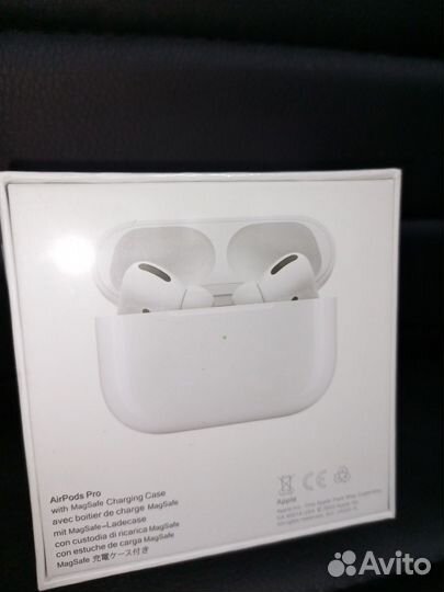 Новые Airpods Pro (c шумоподавлением )