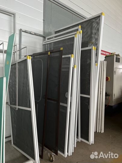 Москитные сетки на окна