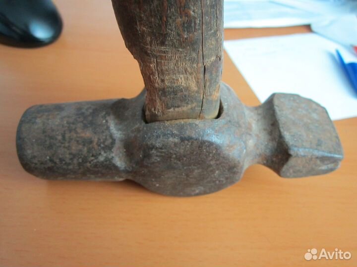 Старинные слесарные молотки