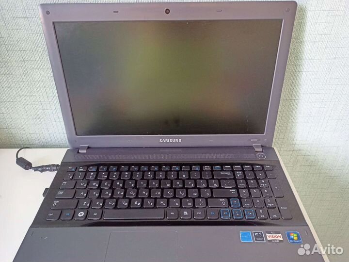 Ноутбук samsung rv515