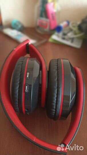 Беспроводные наушники