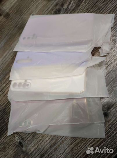 Новые чехлы на Honor 20 / Huawei Nova 5t