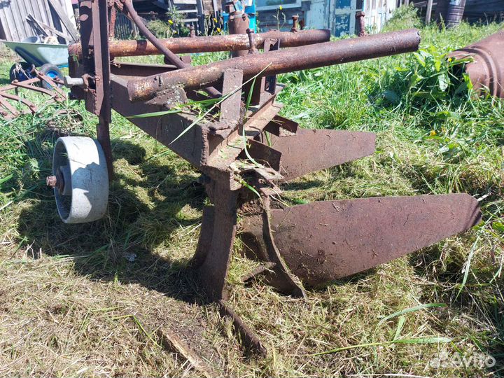 Плуг 2 х корпусной