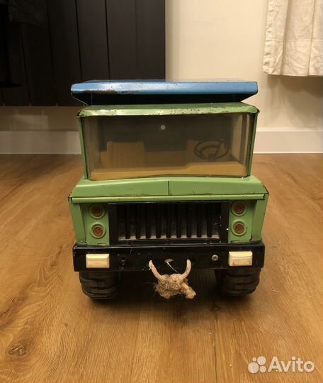 Модель грузовика Ураган