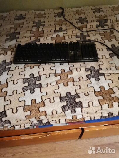 Механическая игровая клавиатура