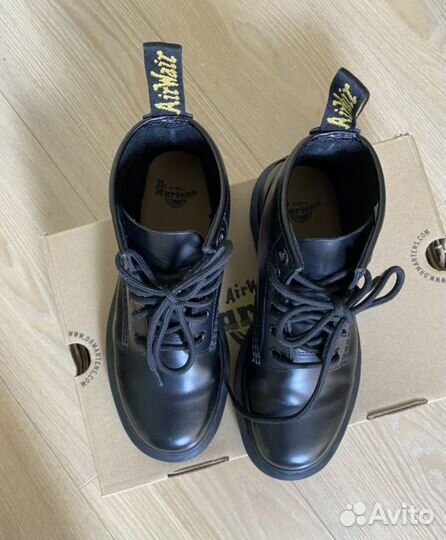 Обменяю 37р на 38р ботинки dr martens 101 черные