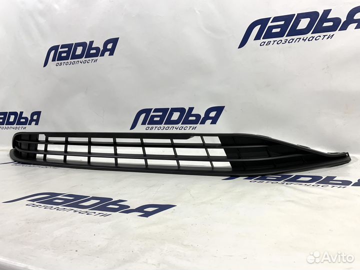 Решетка бампера VW Polo(20-н.в.) нижняя